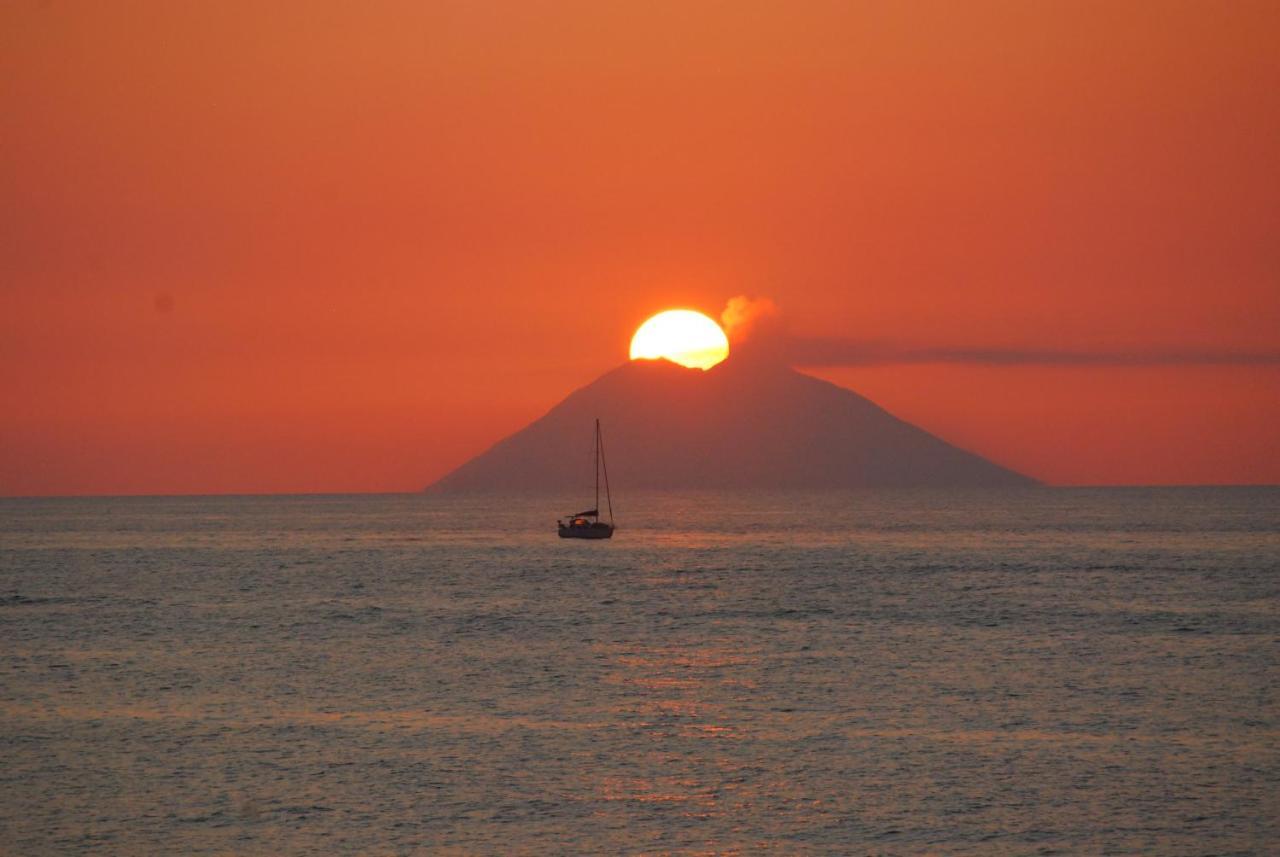 Ananea Tropea Yachting Resort Exterior foto